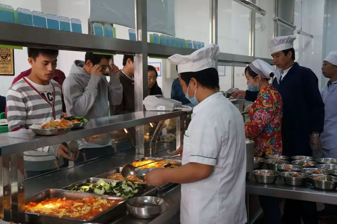 鎴戜滑鏄鐪熺殑,鏈嶅姟鎴戜滑鏄鐪熺殑