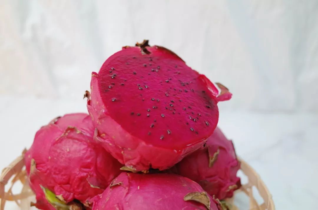 减肥届超热门必备轻食水果，高甜0酸还不发胖，一颗就饱腹