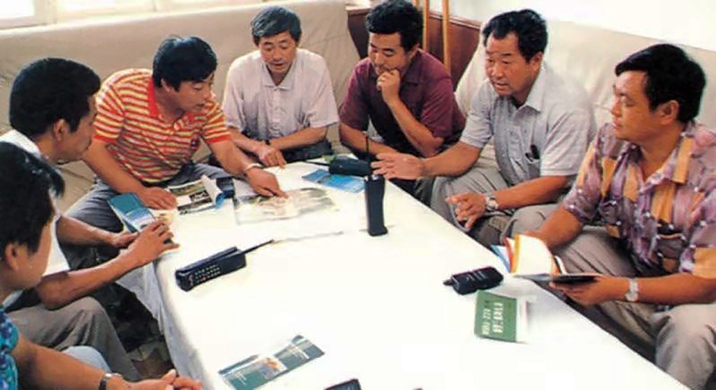 生于1949|通讯“老兵”孙佑江用34年见证青岛变迁史