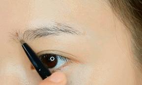 沙漠唇专用唇膏,沙漠唇滋润口红