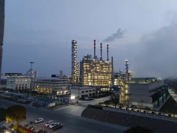 跨国企业在中国|飞利浦新一代图像引导治疗平台上市;本特勒助力恒大汽车量产