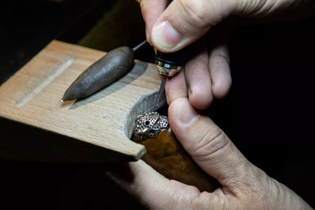 宝石之美，灿若星辰