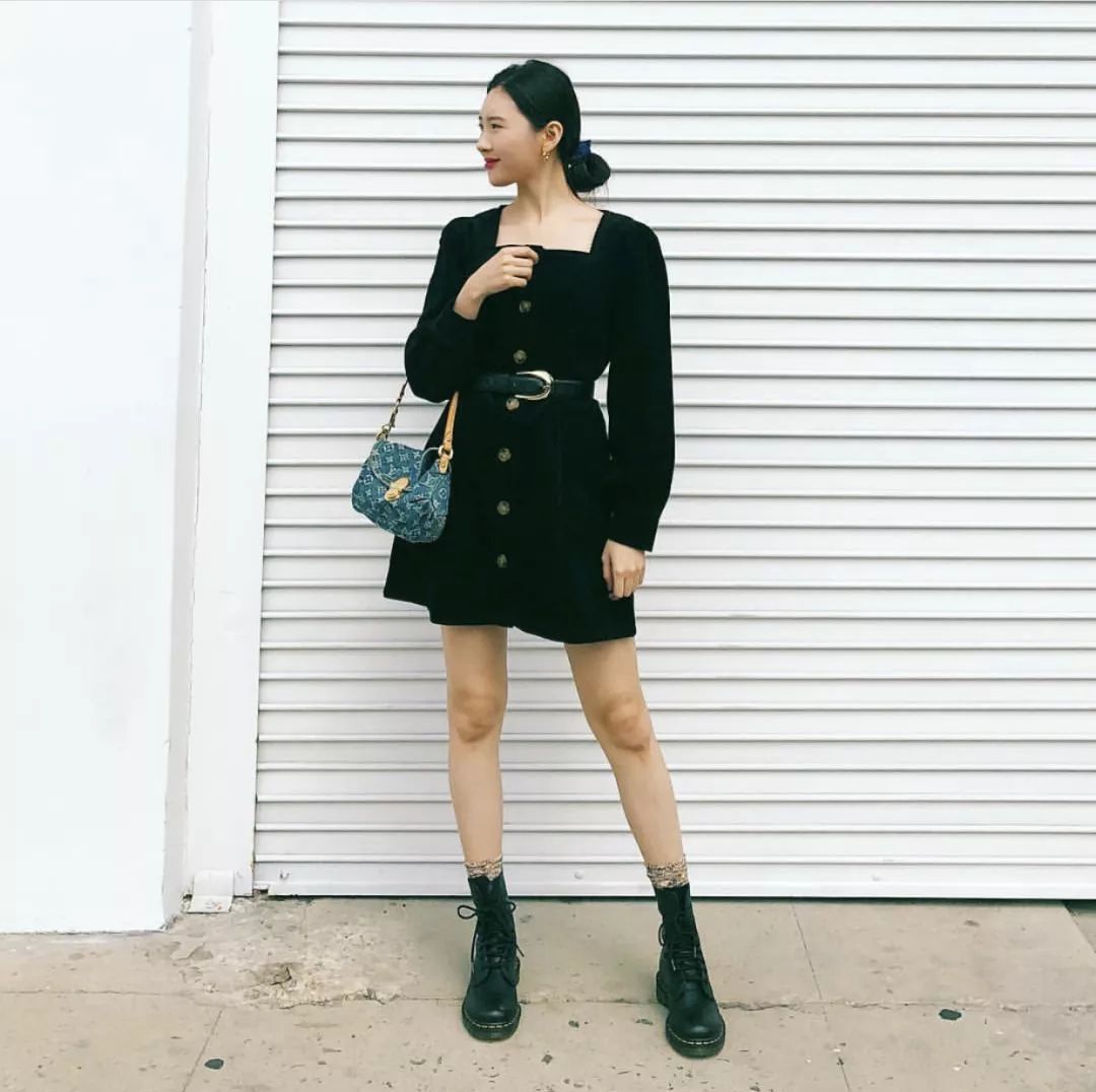 Jio热都要穿的马丁靴，作为辣妹的你得不得来一双嘛？