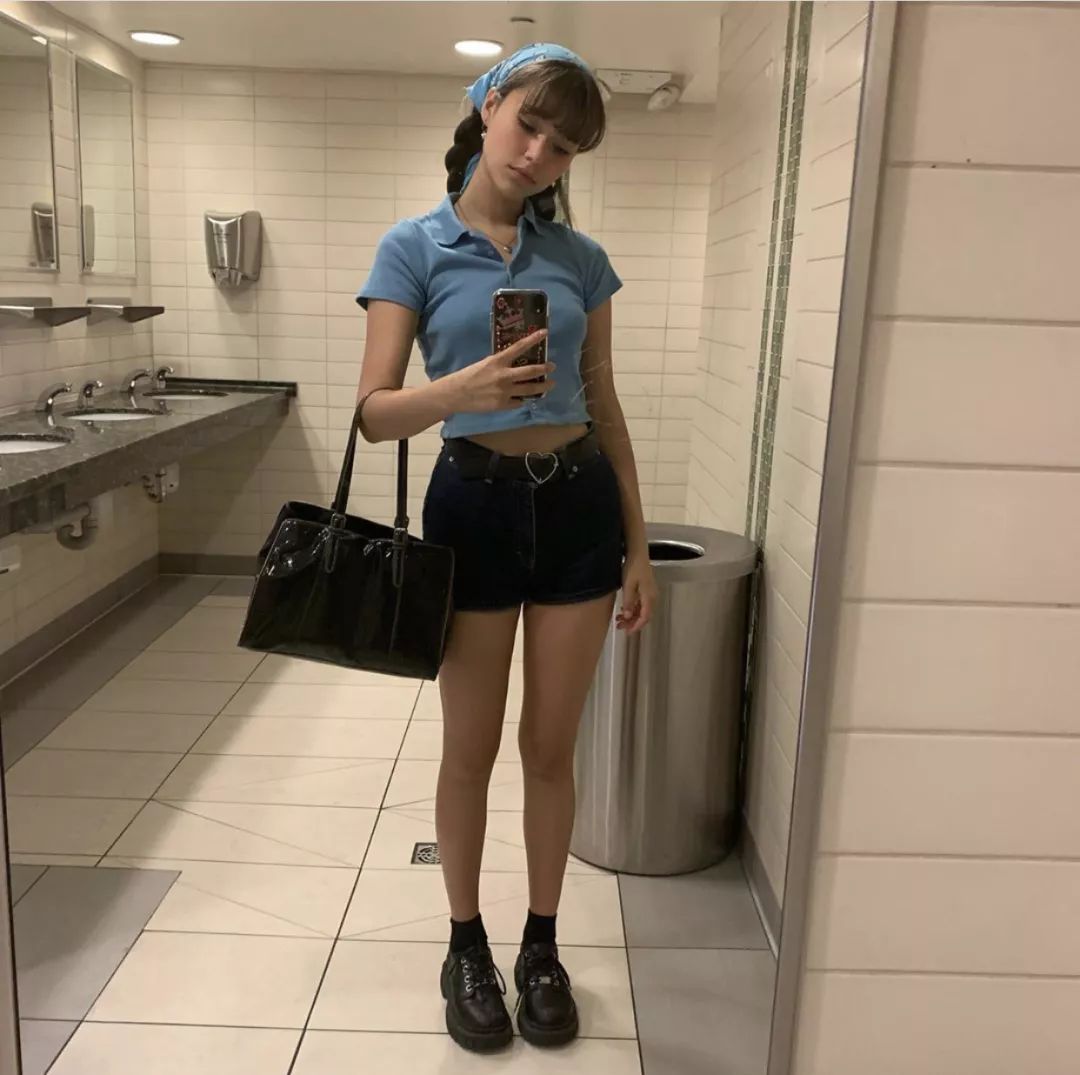 Jio热都要穿的马丁靴，作为辣妹的你得不得来一双嘛？