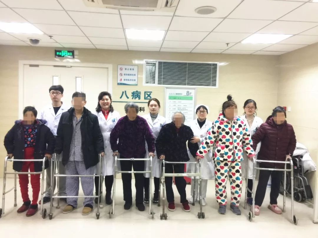 我们是康复治疗师,不是“按摩师”“催奶师”……