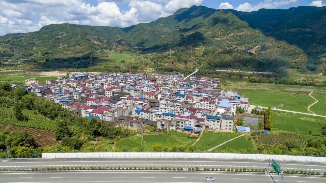 聚焦美丽乡村面貌提升,聚焦美丽乡村建设