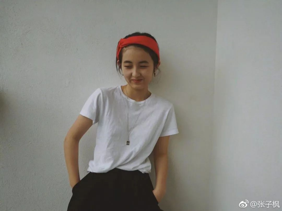 继杨幂之后的又一带货女王出现,带货女王杨幂有多厉害