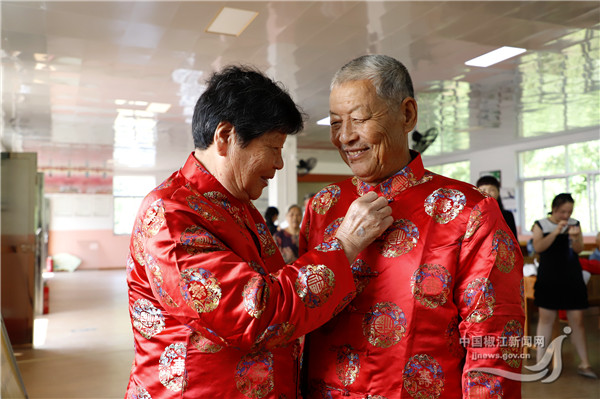 金婚祝福七字诗,金婚祝福