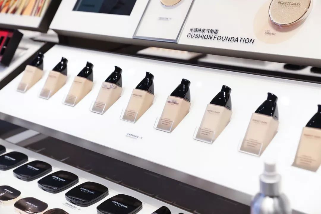 OMG！李佳琦狂捧的国货之光来赛格了！100块能买一堆？