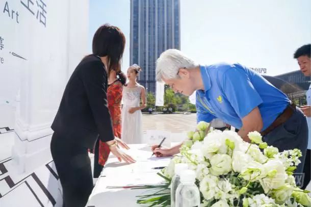 合肥美克美家直播间,美克美家家具旗舰店直播