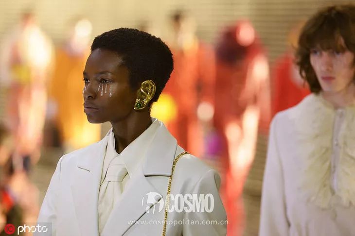 肖战眼中的gucci,肖战的穿搭与别人一样