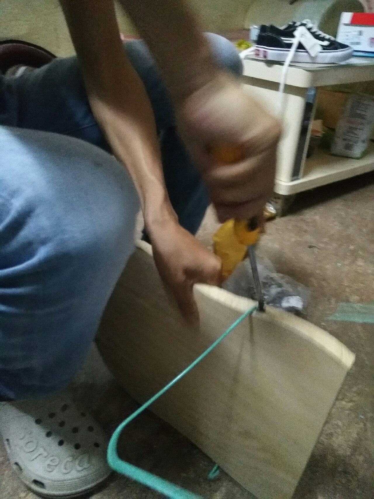 钓桶改装,水桶怎么改装钓桶