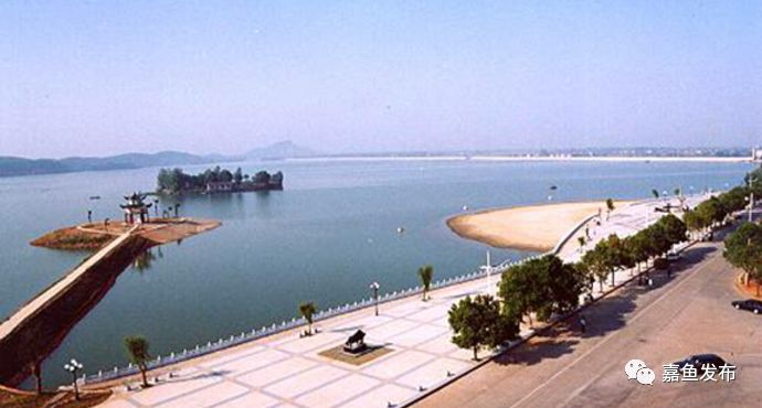嘉鱼70年巨变，你体会到了吗？