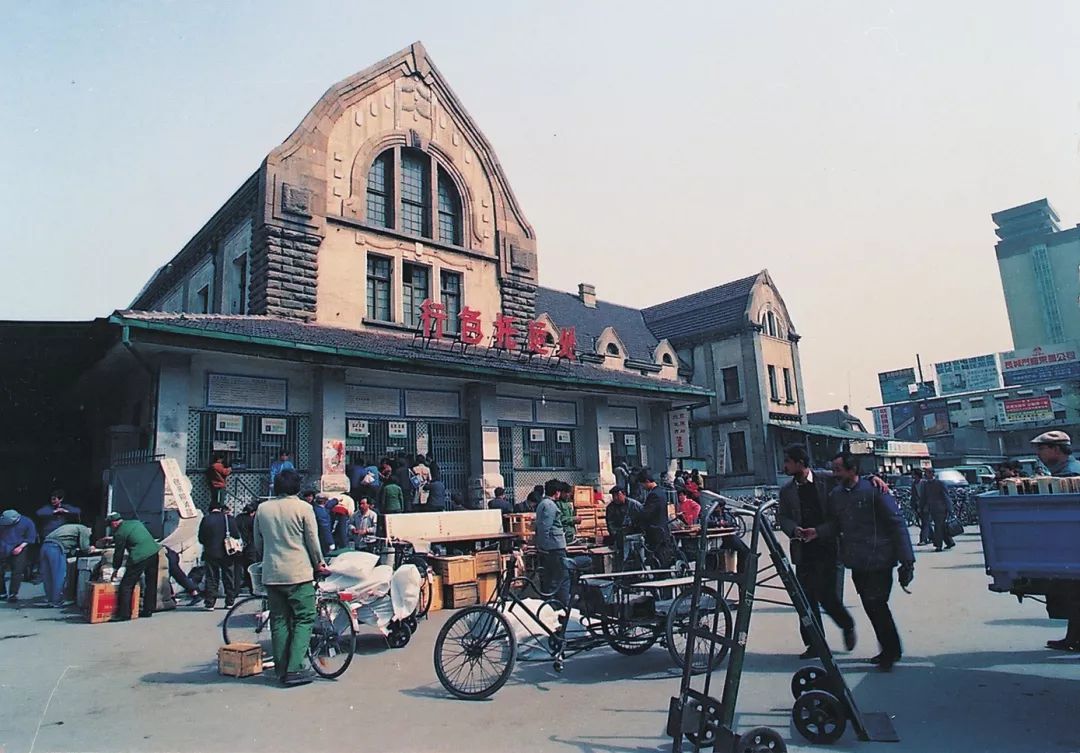 礼赞新中国奋进新征程视频,礼赞70年筑梦新时代