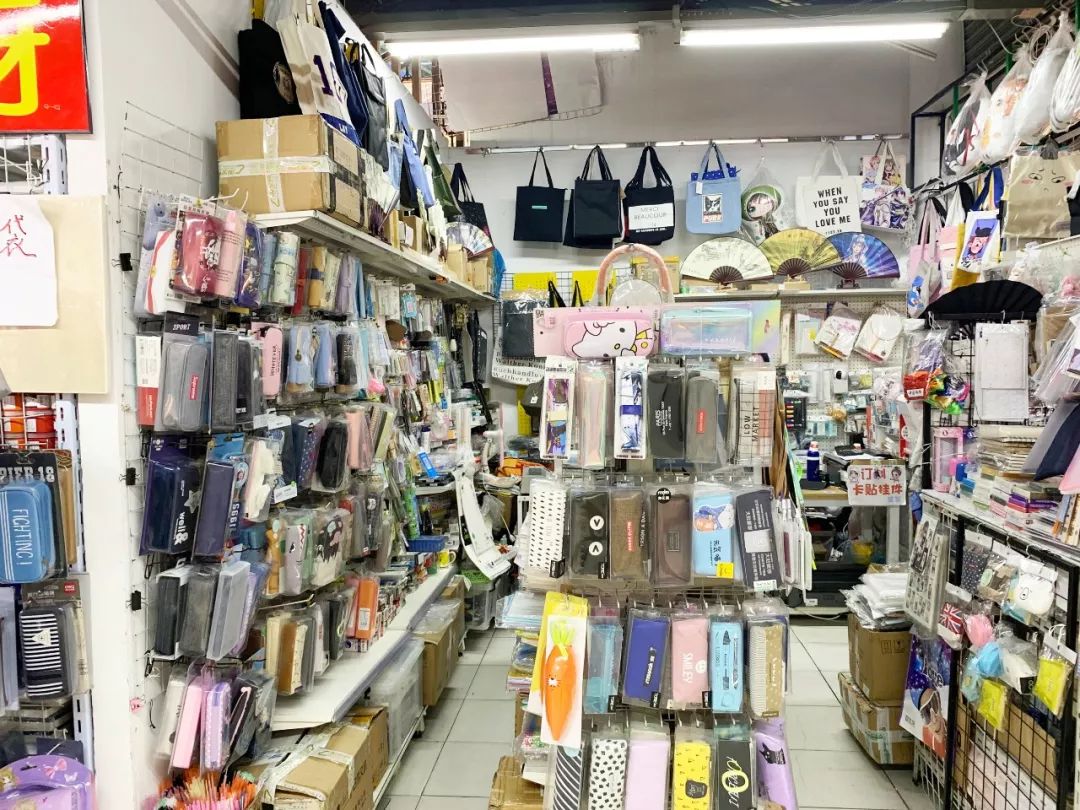 无锡南禅寺书城小巷子里的旧书店,2022年无锡南禅寺书城开放吗