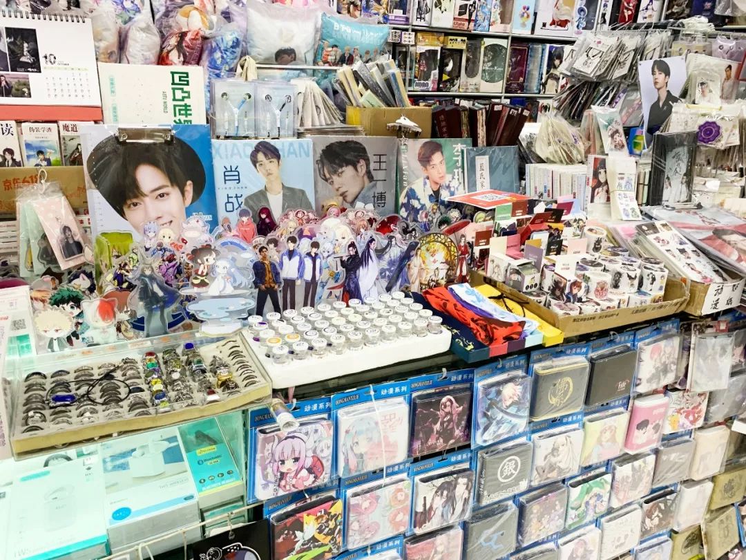 无锡南禅寺书城小巷子里的旧书店,2022年无锡南禅寺书城开放吗