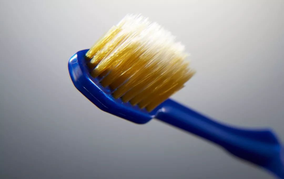 适合刷大牙的牙刷,好用不伤牙齿的电动牙刷推荐