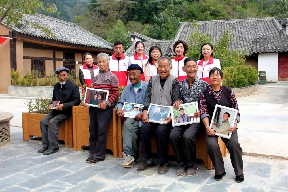 新时代文明实践情暖夕阳红,新时代文明实践者图片
