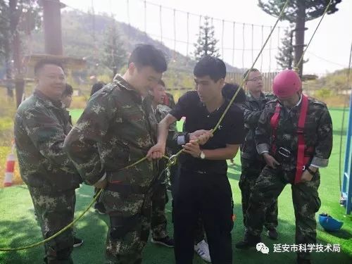 咸宁市不忘初心牢记使命主题教育,不忘初心牢记使命教育局党课