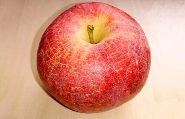 苹果甜不甜记住这几点就行,判断苹果甜不甜的方法
