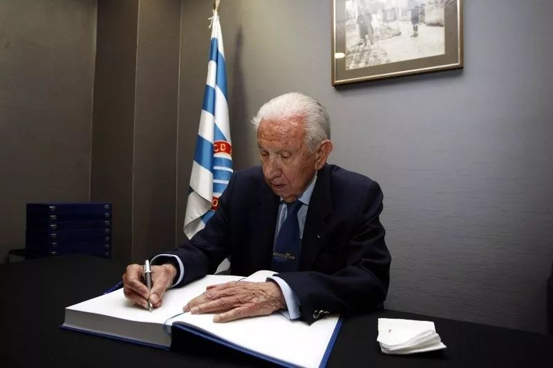 萨马兰奇是哪国人,萨马兰奇的一生简介