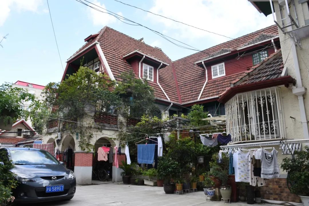 【探秘】长宁这条不起眼的小马路，竟藏有中国“烟卷大王”洋气的老宅……