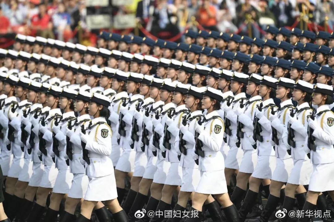 武汉16岁女生阅兵仪式观后感,武汉十六岁女孩看阅兵观后感