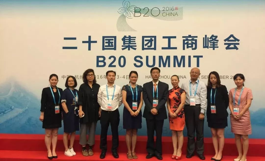 城市学院，请回答1999—什么样的城院幸福把他们紧紧圈住？