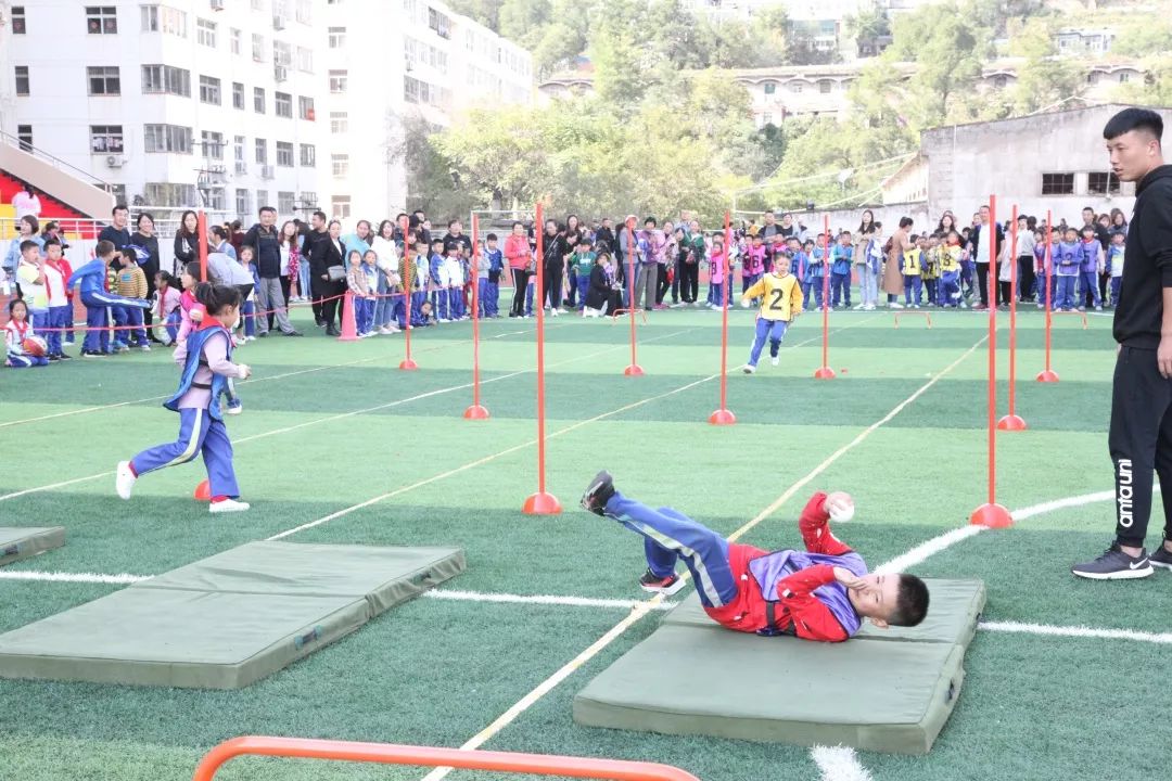 芜湖市延安小学阳光体育运动会,实验小学2019年运动会