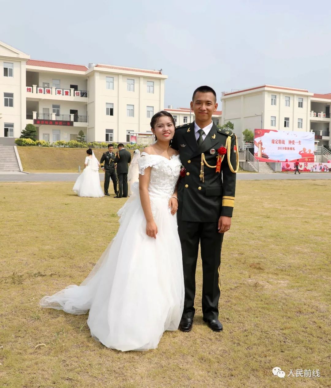 嫁给军人的24位好姑娘,一般都什么人嫁给了军人