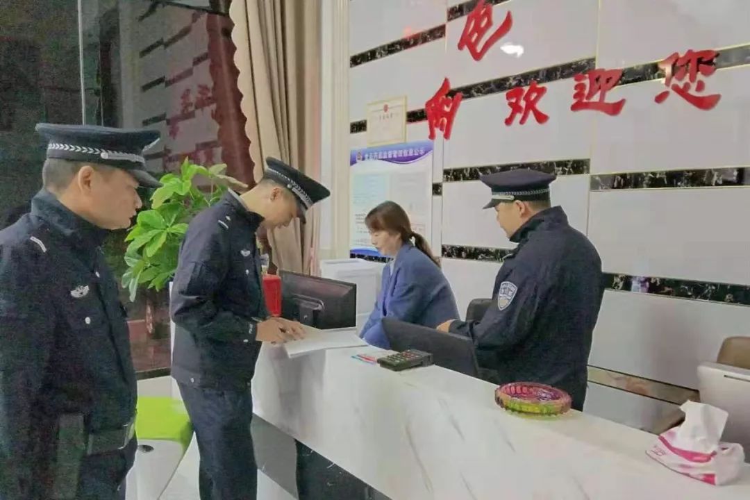 不忘初心践行公安使命,公安机关不忘初心牢记使命河池