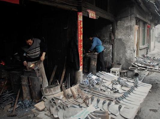 滨海老行当——回响在街头巷尾的“叮当”打铁声