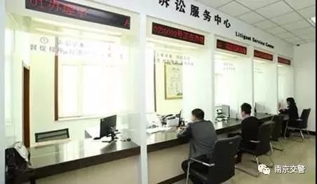 发生事故后对于无责方的赔偿,事故对方三轮车全责不赔钱