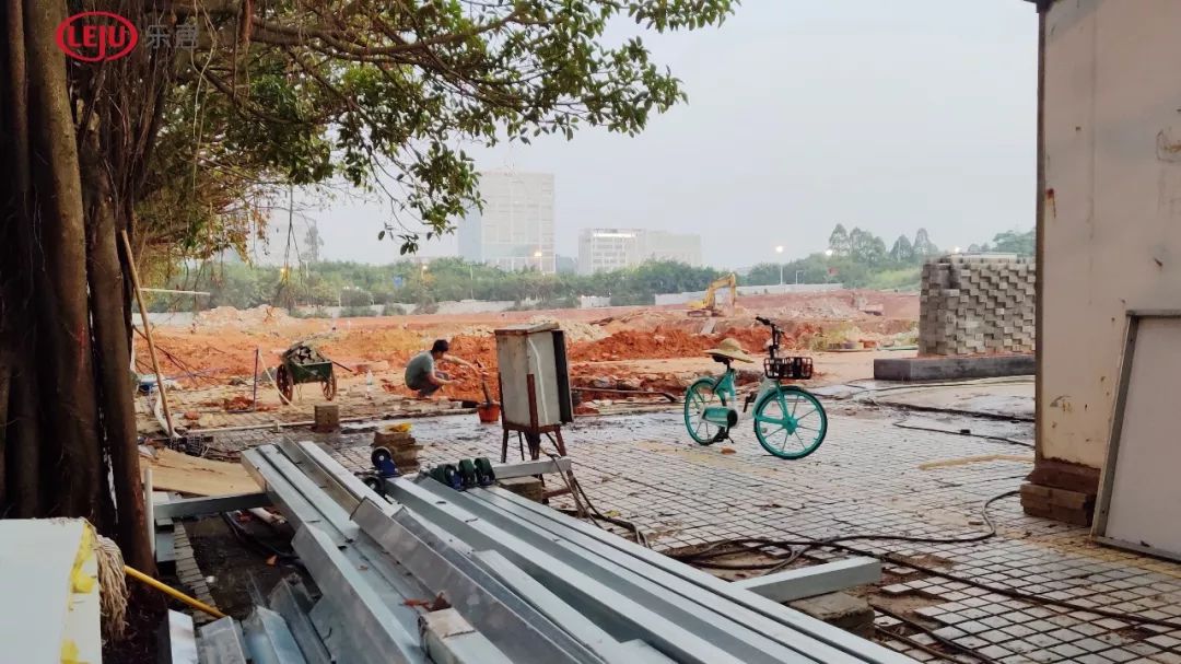 四年后房价上涨百分之四十的城市,4年前学区房房价