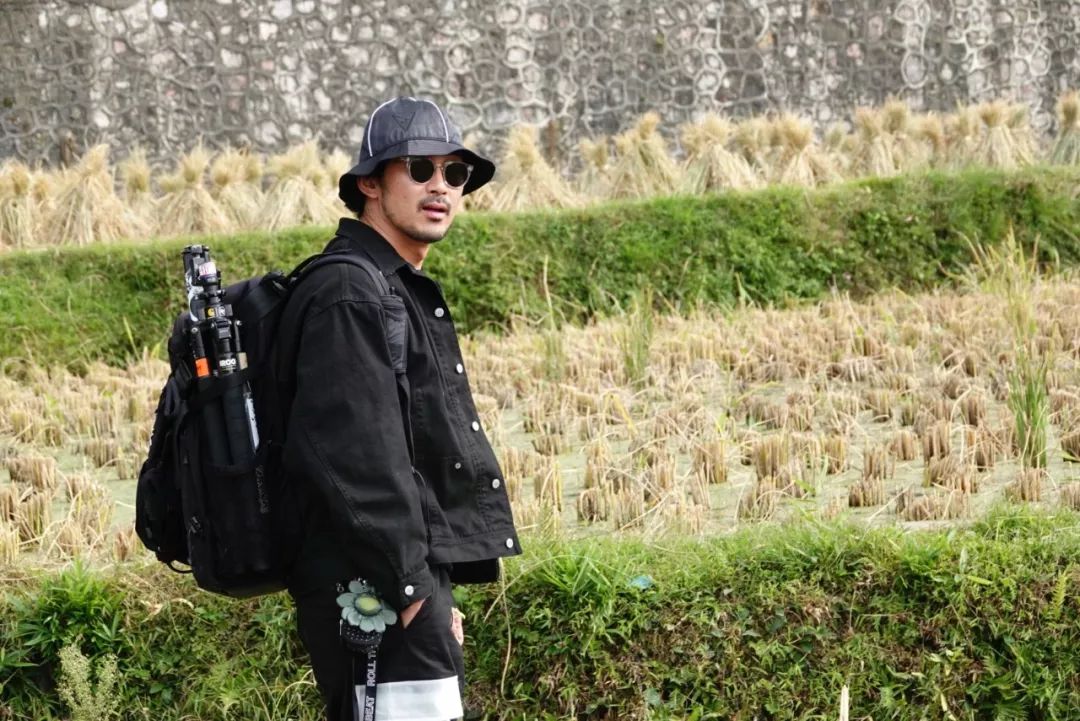 惊艳！日本小哥“约会”最美贵州