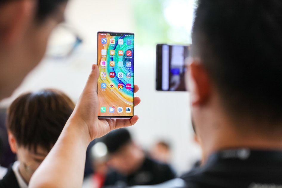 华为mate30pro5g版预售礼包,现在入手华为mate305g版划算吗