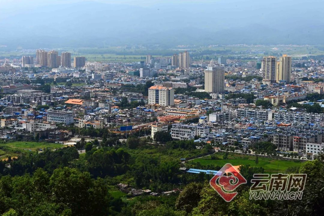 曲靖市第一批国防教育特色学校,曲靖教育部认定的学校