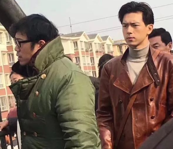 听说李现要来东北搓澡！小编必须给他安排明白儿的