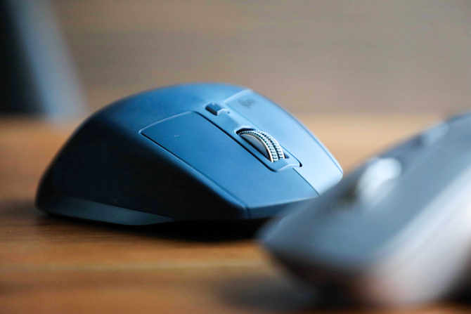 罗技鼠标mxmaster3,罗技mxmaster3和anywhere3