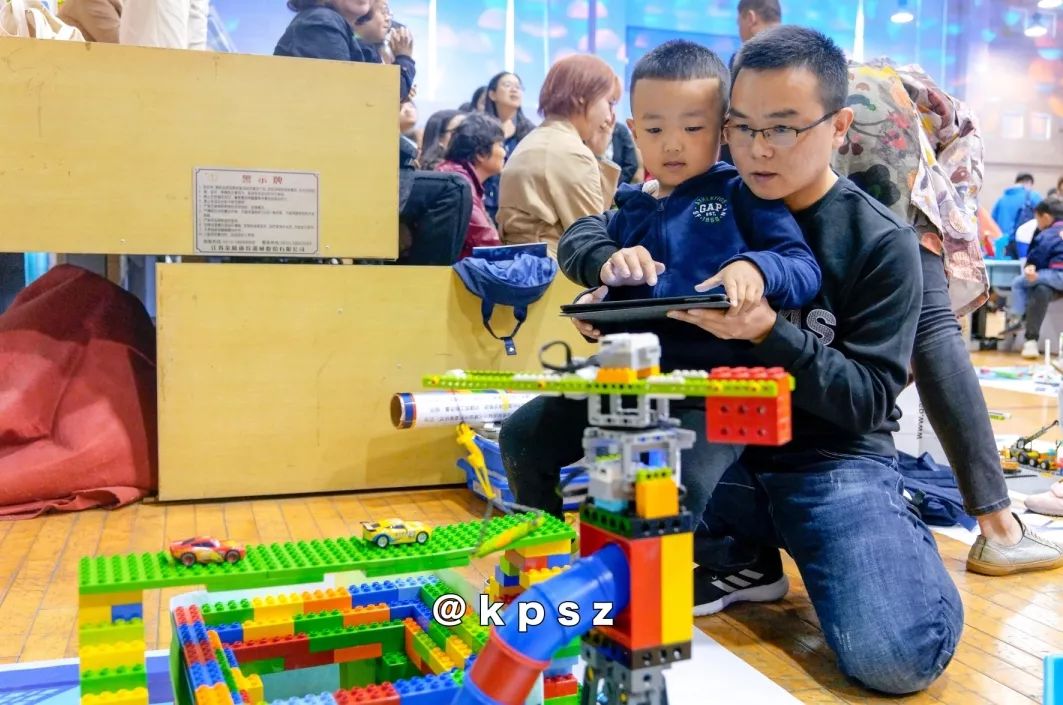 2080支机器人大赛队伍齐聚项城,超两千人报名的赛事