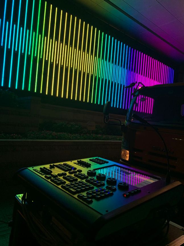 “点亮”《刺杀小说家》《坚如磐石》，专访数字灯光工程师孙文