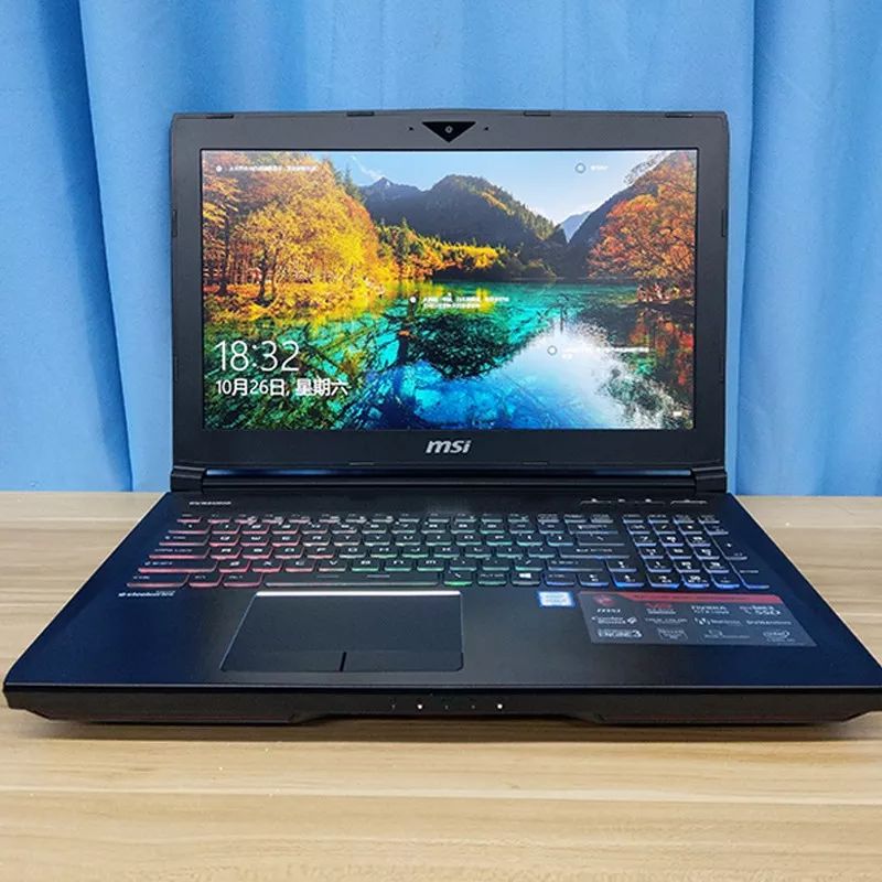 「猪王二手」你知道他多么酷炫帅么？苹果macbookair2100元就卖了