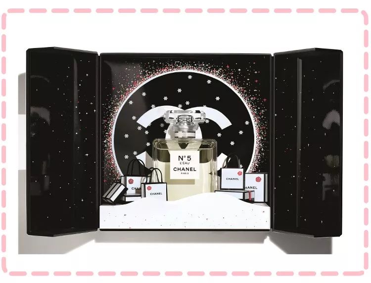 谁说女明星都能当美妆博主,女明星中谁可以抢美妆博主工作呢