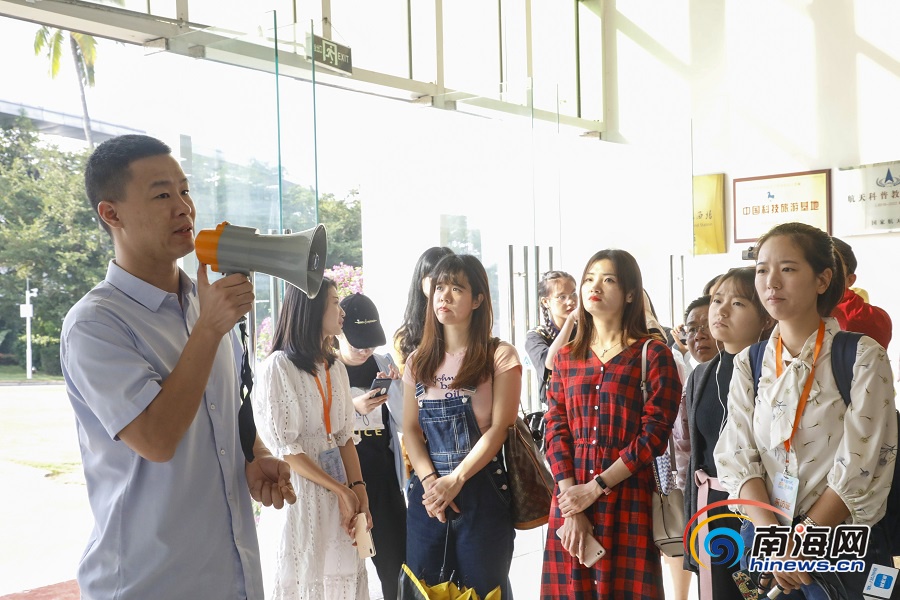 三亚中科遥感信息产业园招商,外媒看海南