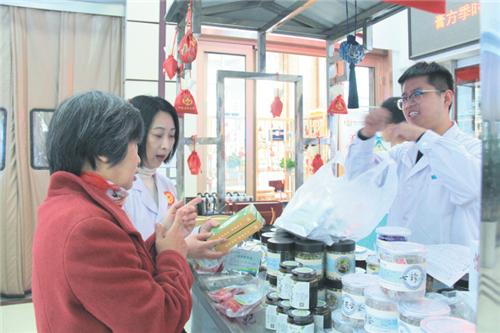 以岭医院养生膏方节,县中医医院膏方节进行时