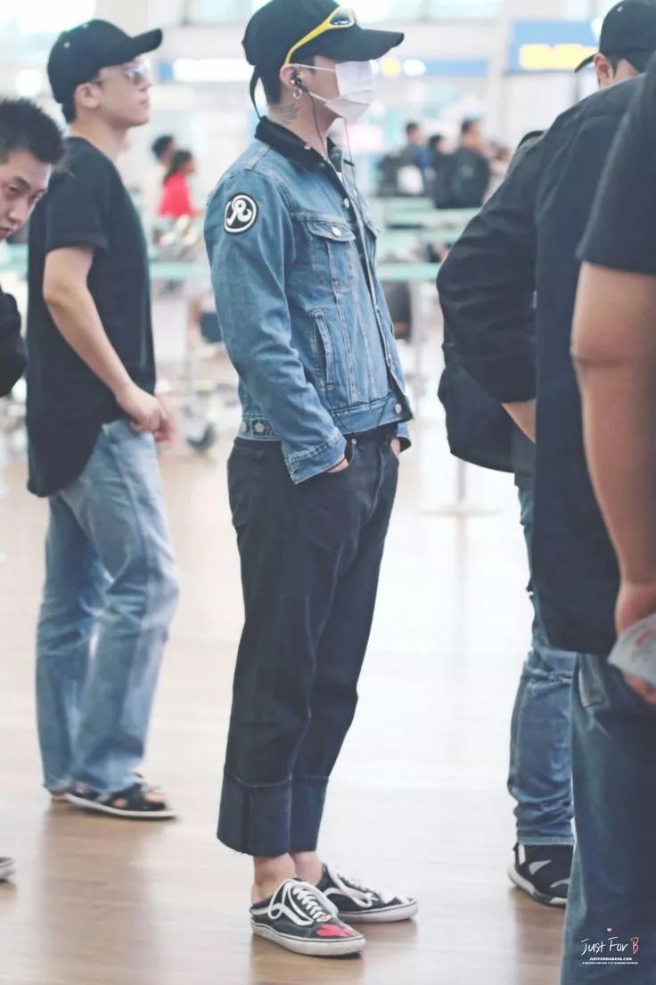 权志龙最新球鞋,权志龙同款球鞋哪年