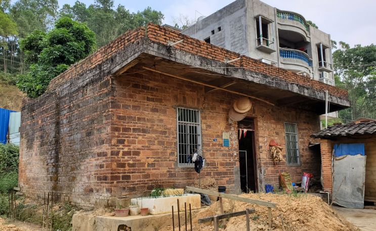 12岁智障女被性侵案,10岁智障女被性侵案