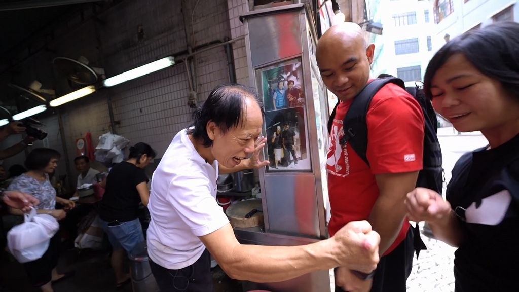 蔡澜在澳门最新视频,蔡澜说澳门小巷子