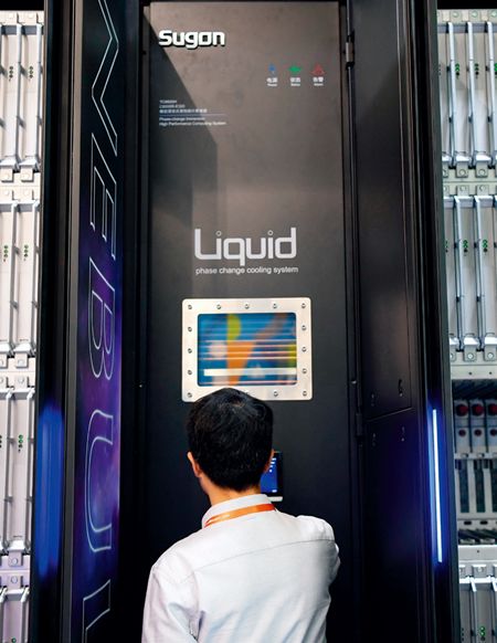 中国芯片与西方国家差距,中国与美国芯片的差距