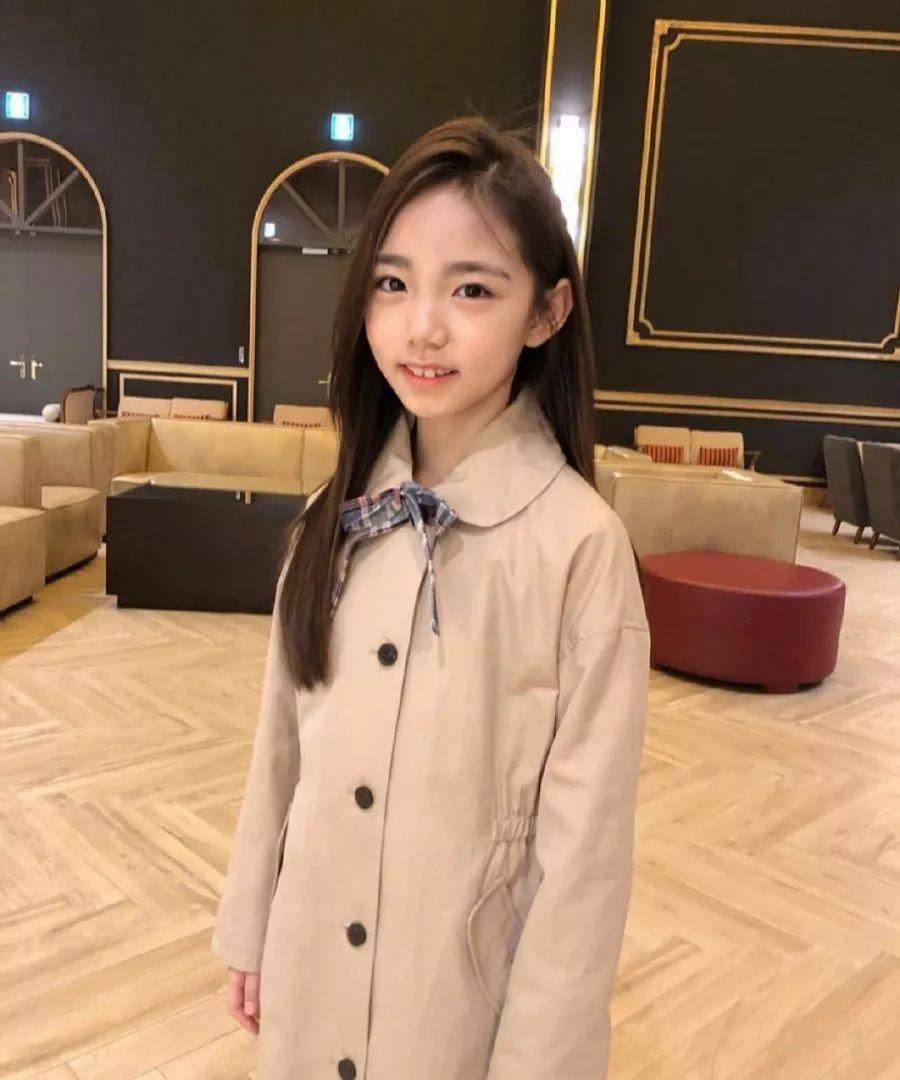 iu林允儿衣服,林允儿iu私服